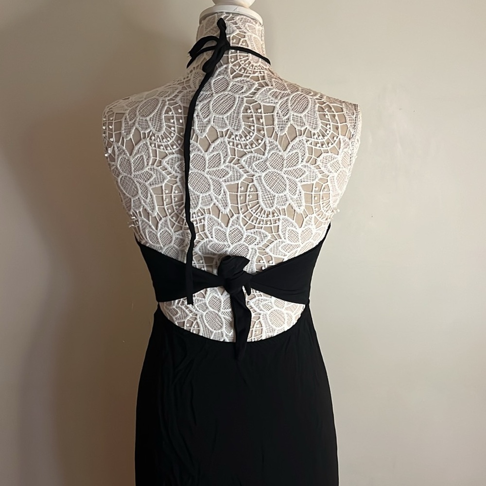 Audrey Maxi cutout summer dress - Picture 6 of 9
